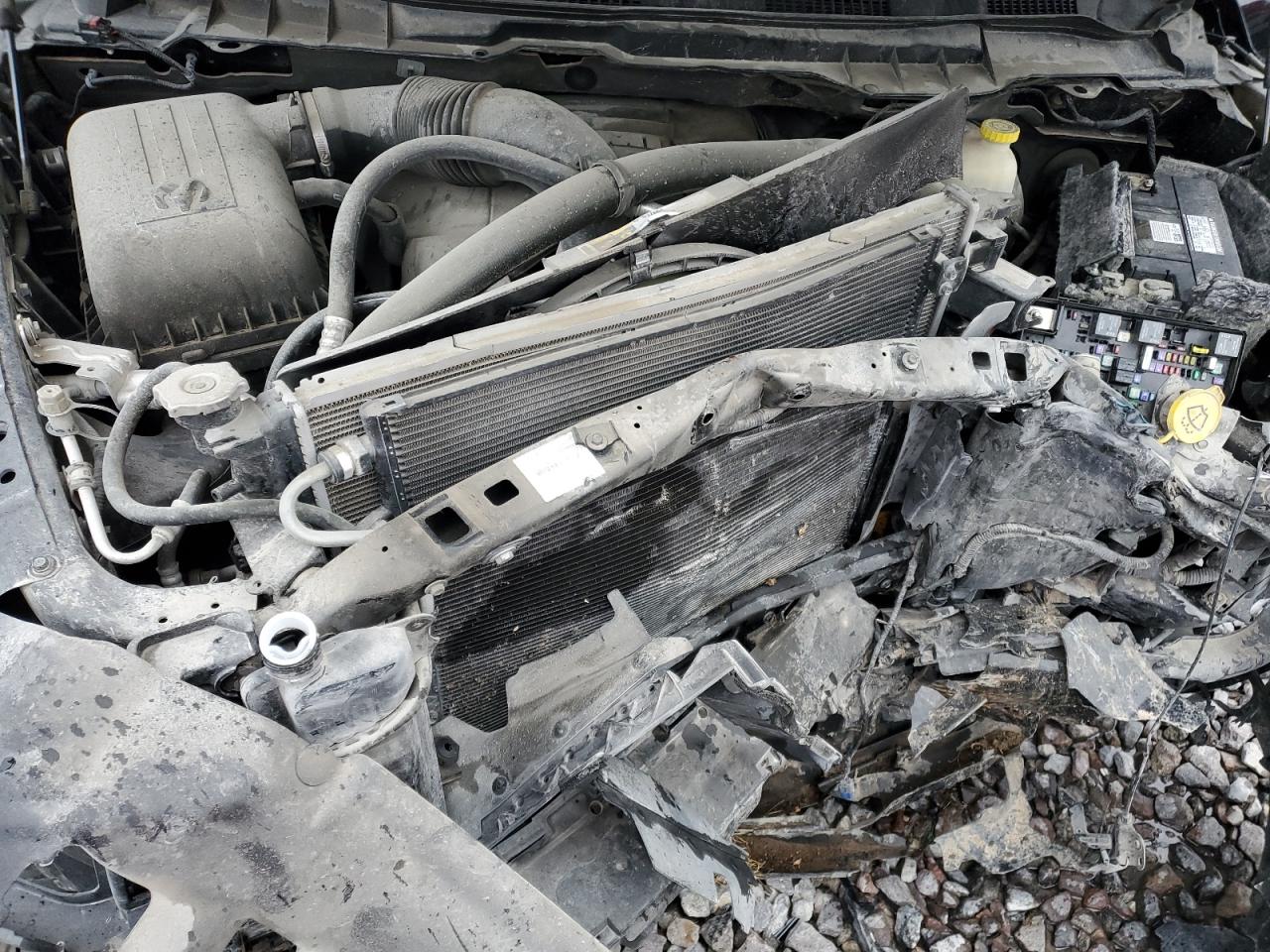 2015 Ram 1500 St VIN: 1C6RR7KT5FS551056 Lot: 82769505