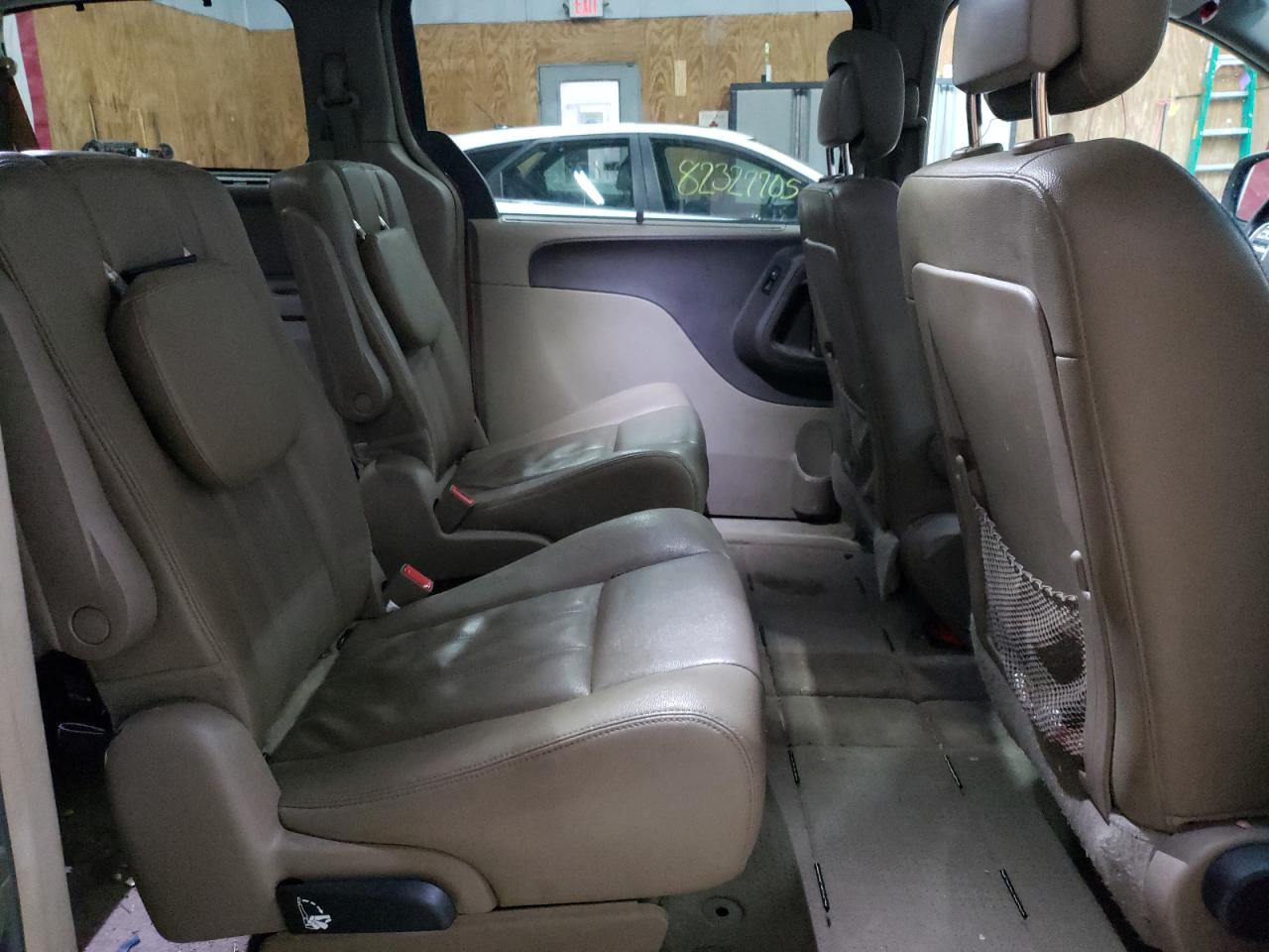 2015 Chrysler Town & Country Touring VIN: 2C4RC1BG3FR662782 Lot: 82612885