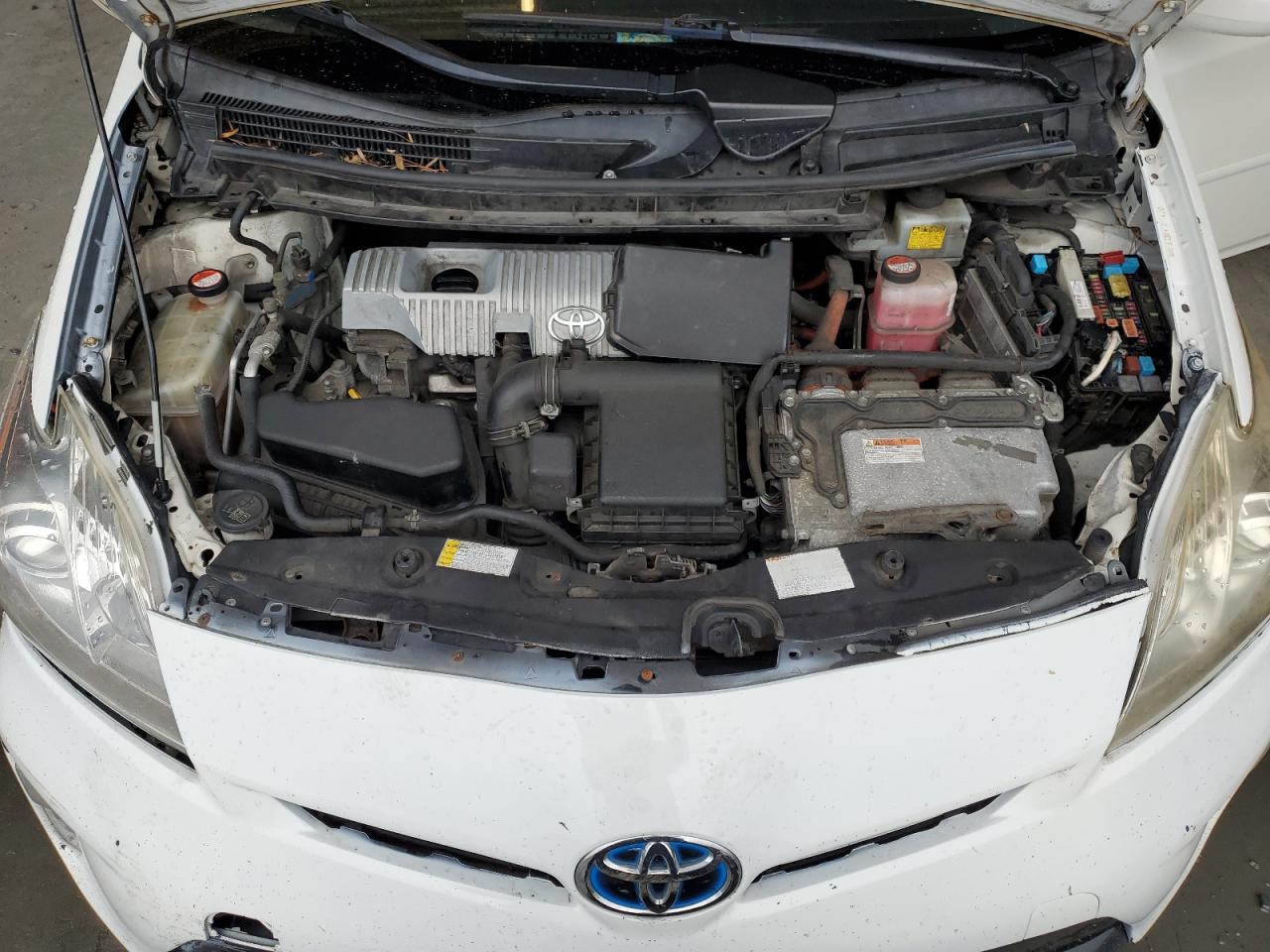 2015 Toyota Prius VIN: JTDKN3DU2F0470113 Lot: 84074035