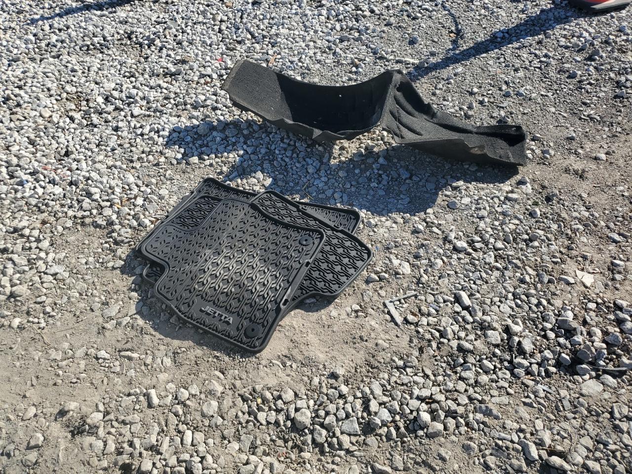 2019 Volkswagen Jetta S VIN: 3VWC57BU2KM120628 Lot: 85893385