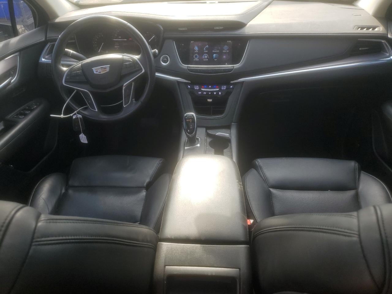 2017 Cadillac Xt5 Luxury VIN: 1GYKNDRS8HZ285523 Lot: 84064495