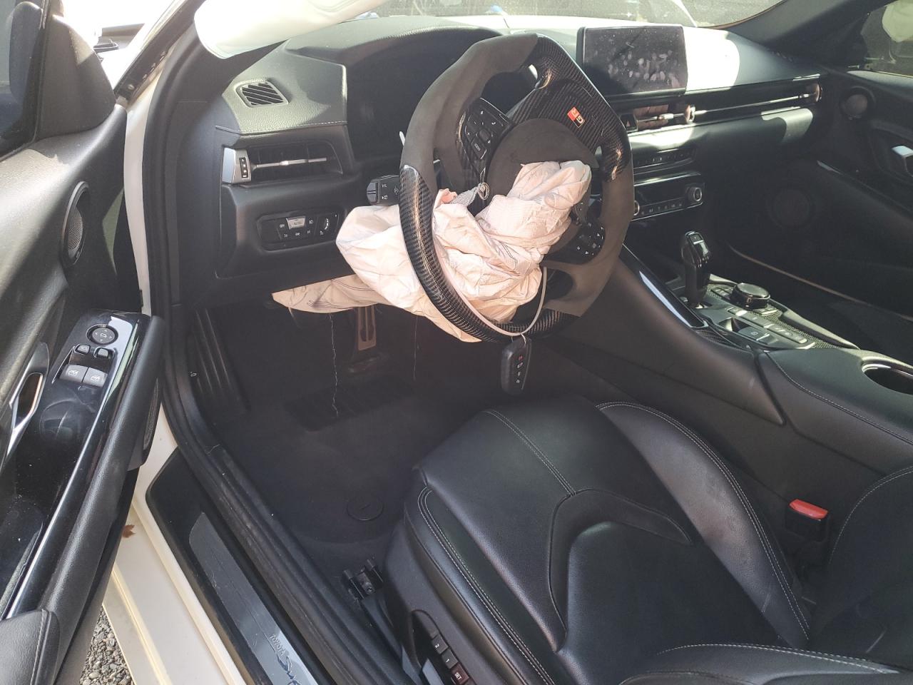 2021 Toyota Supra Base VIN: WZ1DB0C04MW043767 Lot: 85313165