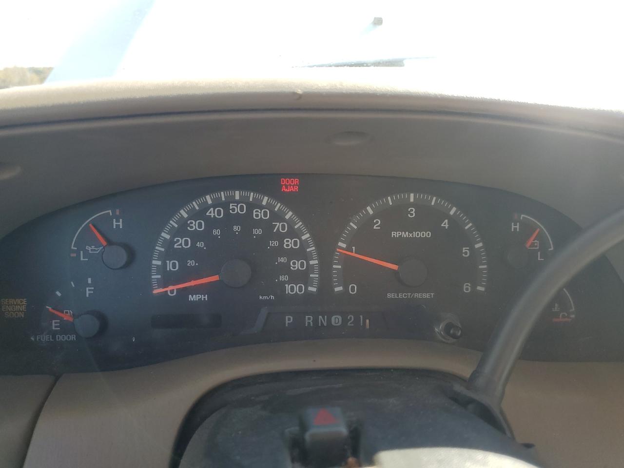 2000 Ford F150 VIN: 1FTRX18L3YKA63200 Lot: 87475665