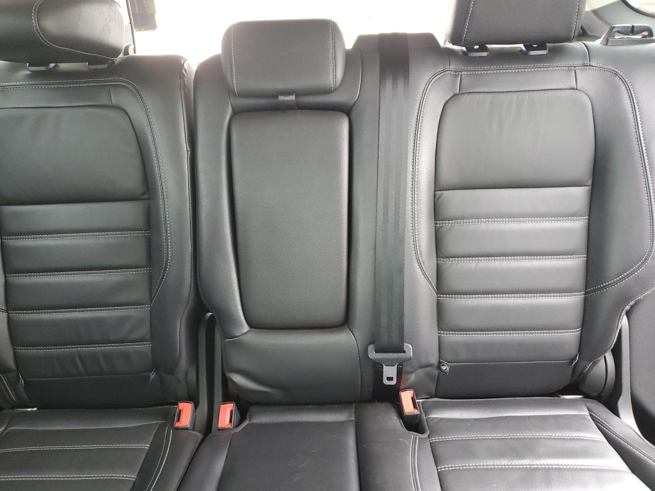 2017 Ford Escape Titanium VIN: 1FMCU9J93HUE06261 Lot: 90073155