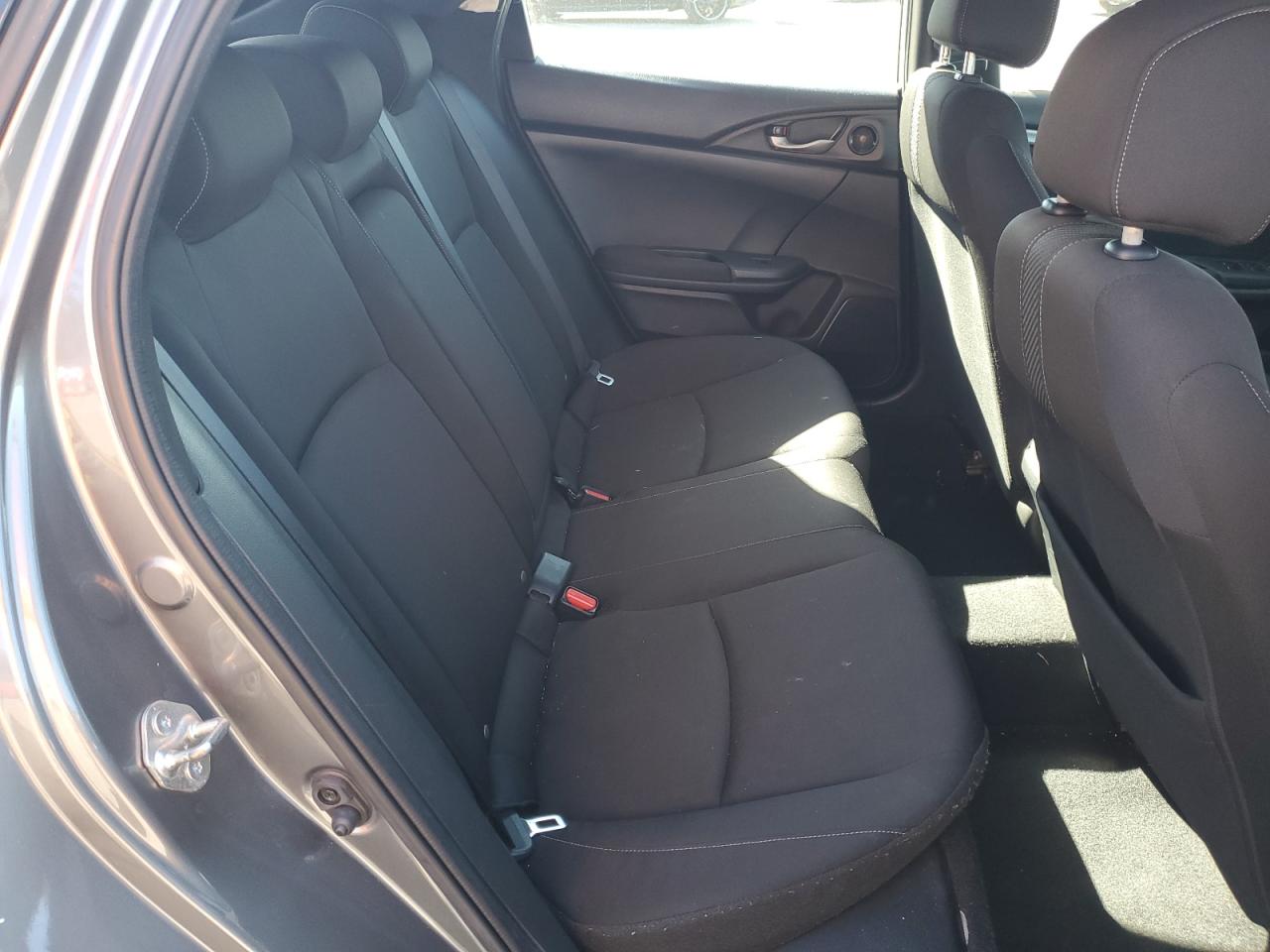 2018 Honda Civic Ex VIN: SHHFK7H55JU416107 Lot: 81826455