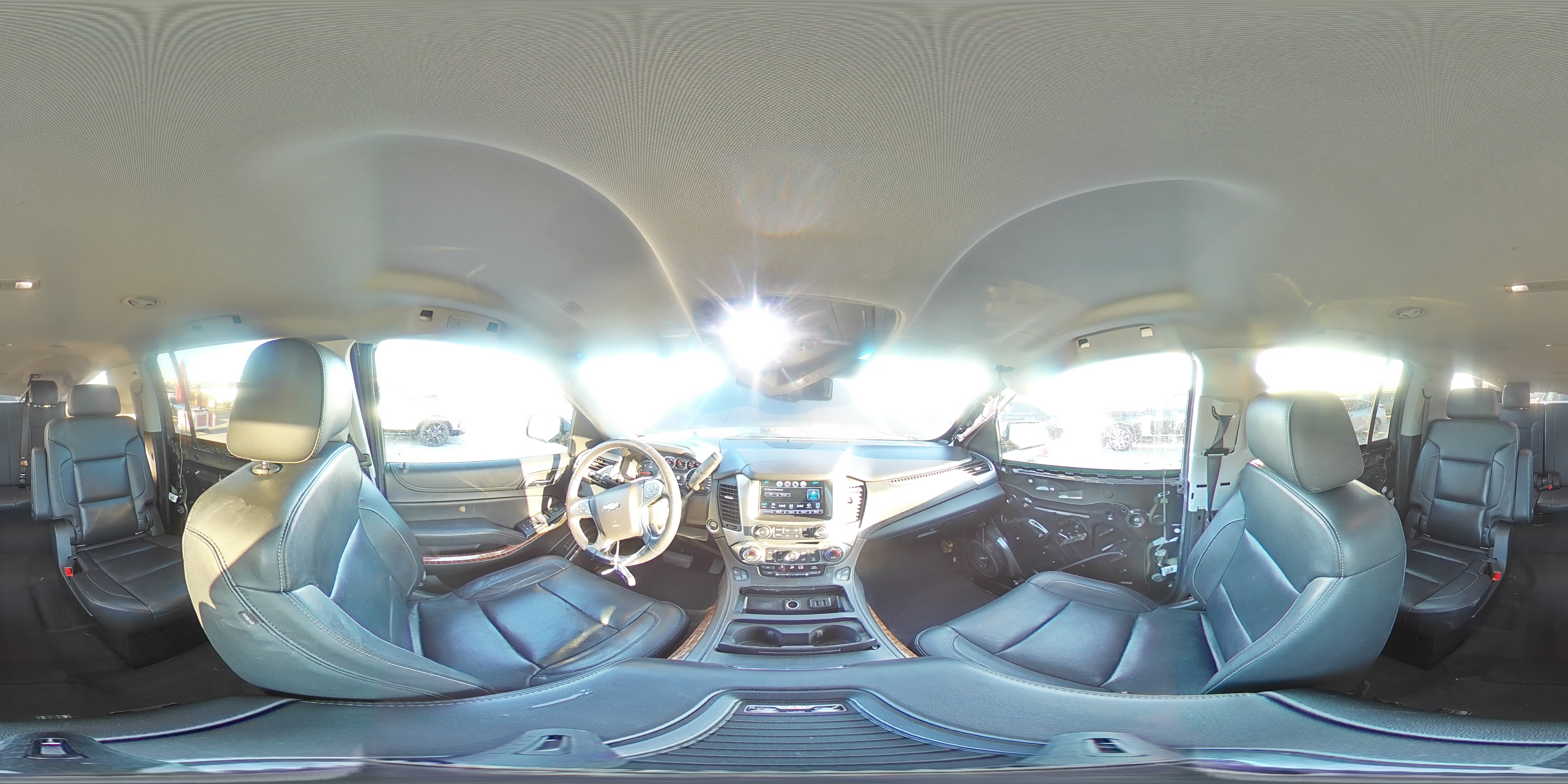 2020 Chevrolet Suburban C1500 Premier VIN: 1GNSCJKC5LR204944 Lot: 85736385