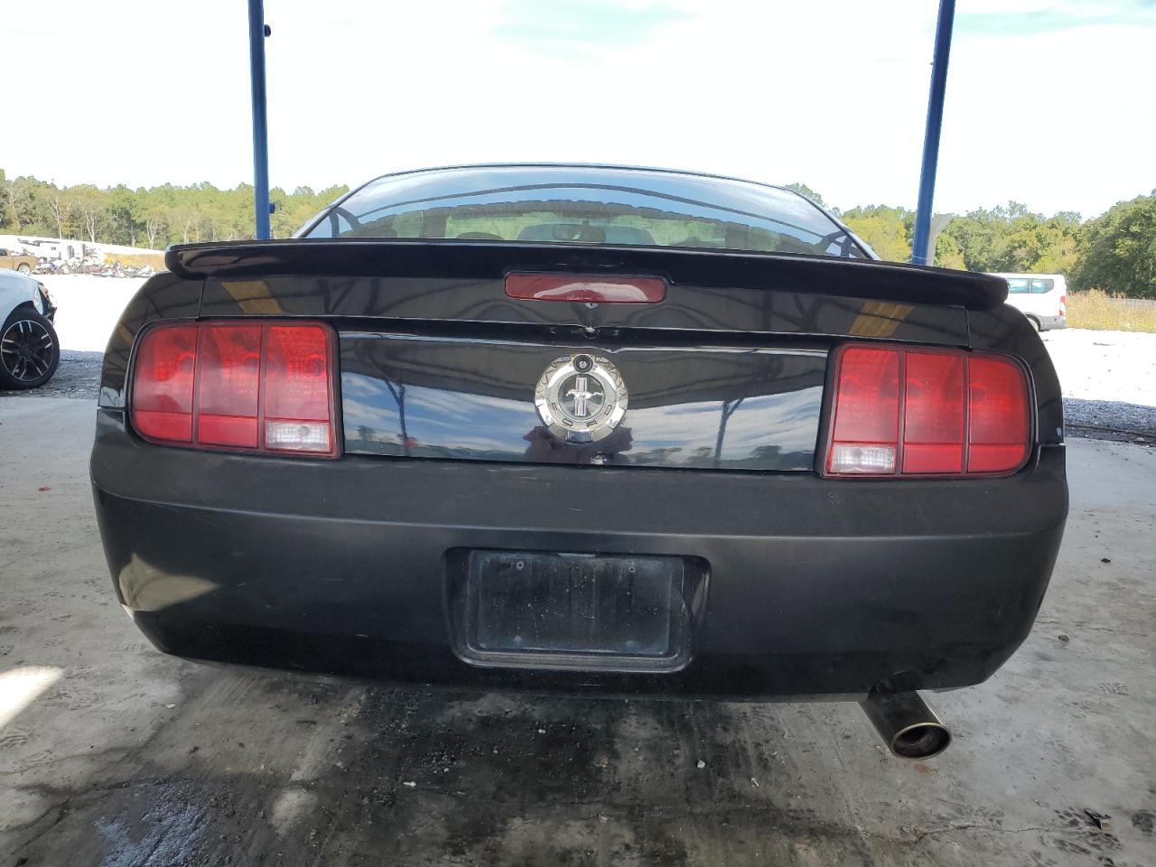 2007 Ford Mustang VIN: 1ZVFT80N975352497 Lot: 82239375