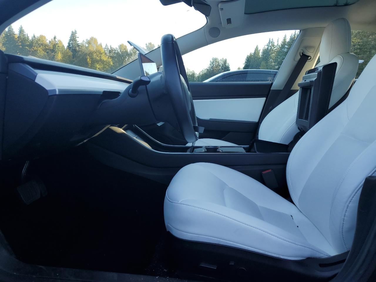 2018 Tesla Model 3 VIN: 5YJ3E1EB8JF183956 Lot: 82280165