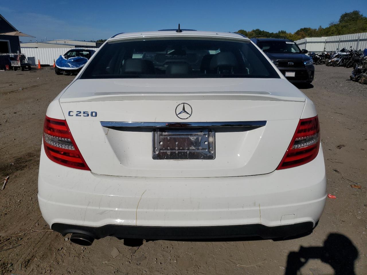 2013 Mercedes-Benz C 250 VIN: WDDGF4HB9DR271897 Lot: 84940455