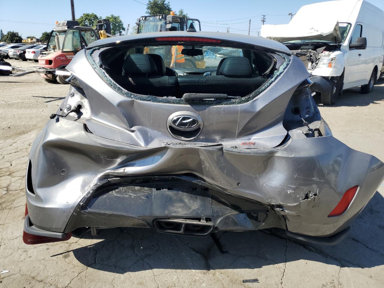 2015 Hyundai Veloster VIN: KMHTC6AD4FU244773 Lot: 82345895