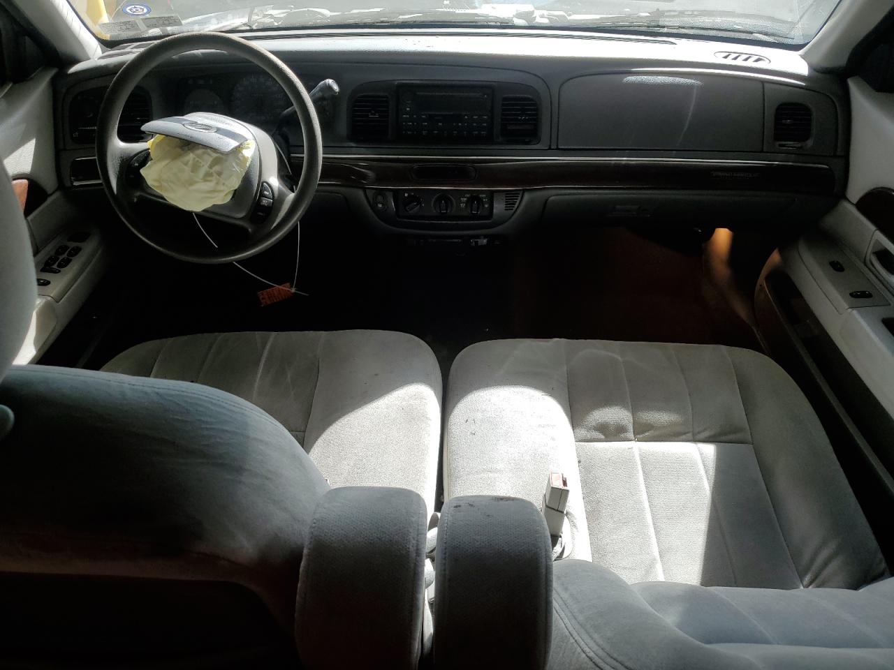 2003 Mercury Grand Marquis Gs VIN: 2MEFM74W63X603318 Lot: 87012245