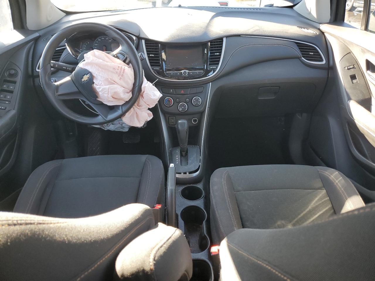 2017 Chevrolet Trax Ls VIN: 3GNCJNSB2HL204570 Lot: 86668925