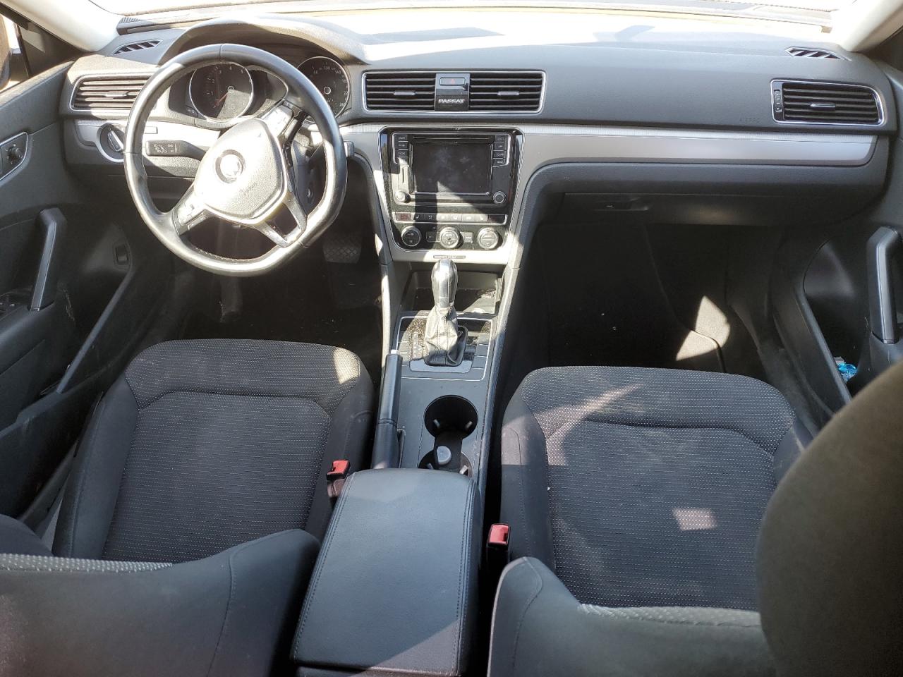 2018 Volkswagen Passat S VIN: 1VWAA7A35JC030286 Lot: 84916845