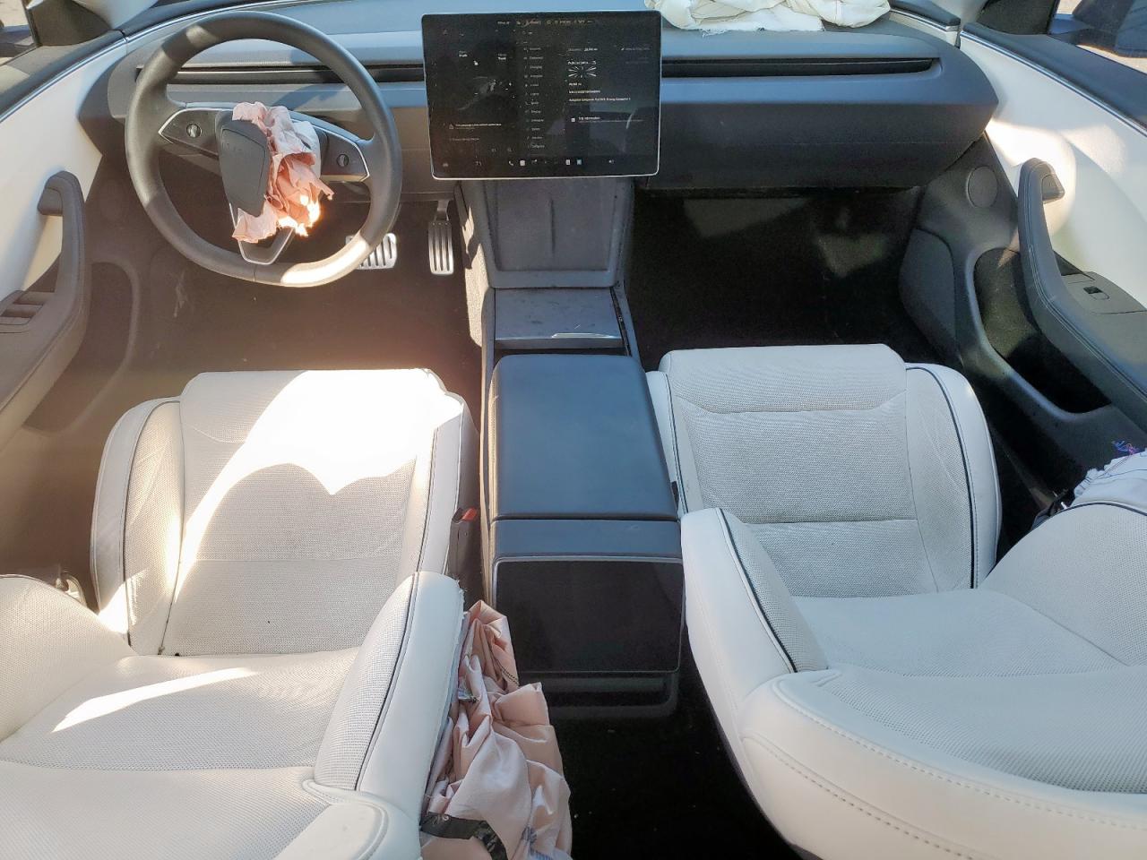 2024 Tesla Model 3 VIN: 5YJ3E1ET1RF843954 Lot: 82230655