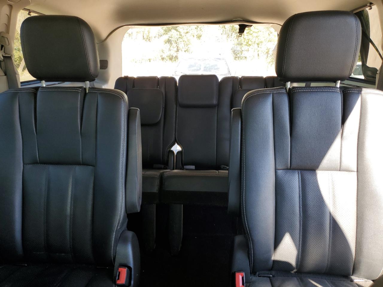 2016 Chrysler Town & Country Touring L VIN: 2C4RC1CG9GR191088 Lot: 86695105