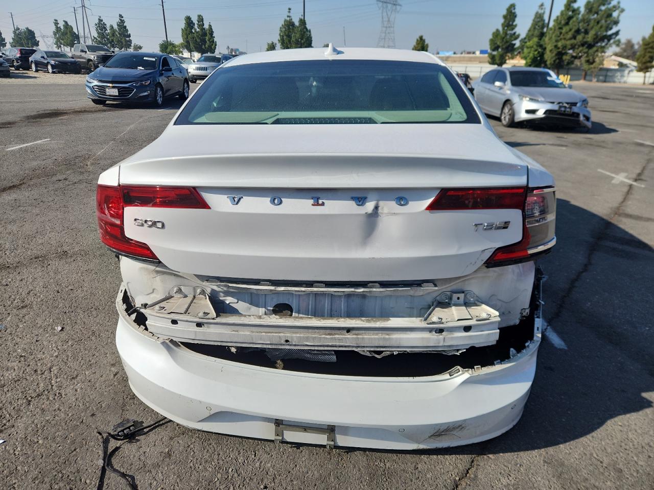 2018 Volvo S90 T8 Inscription VIN: LVYBC0AL4JP034307 Lot: 85292175