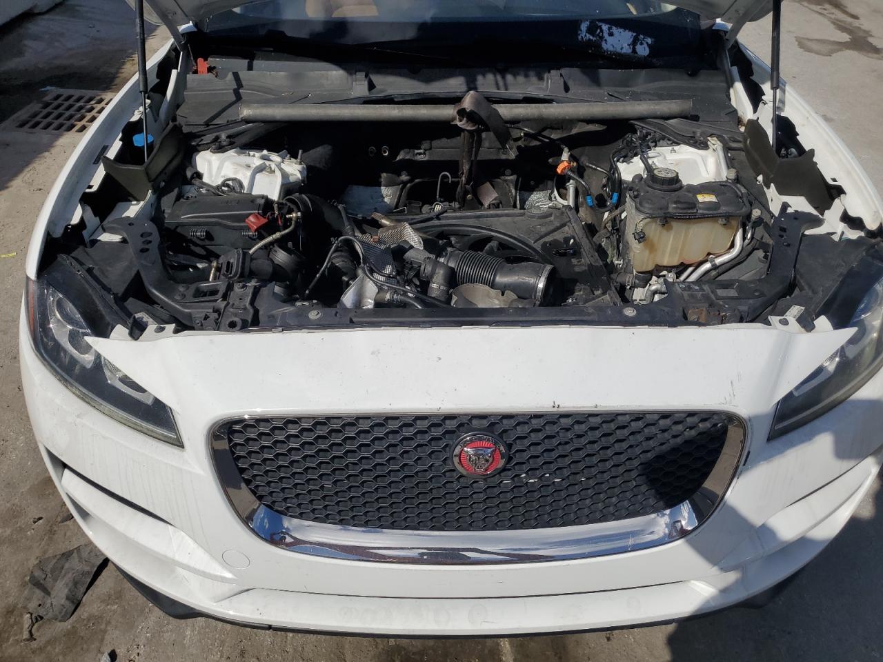 2018 Jaguar F-Pace Premium VIN: SADCJ2GX2JA235136 Lot: 87050585