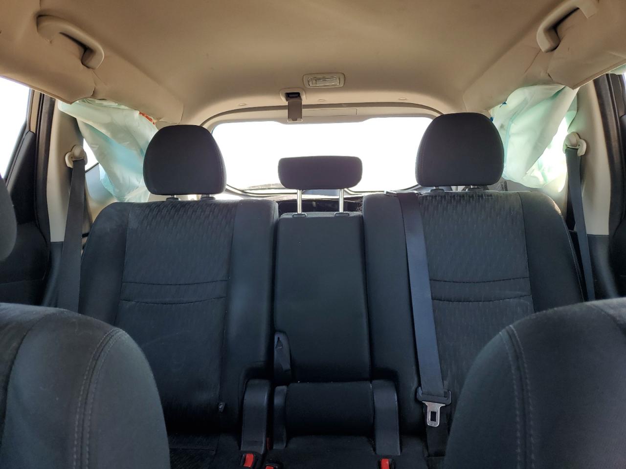 2018 Nissan Rogue S VIN: KNMAT2MV9JP552831 Lot: 86057545