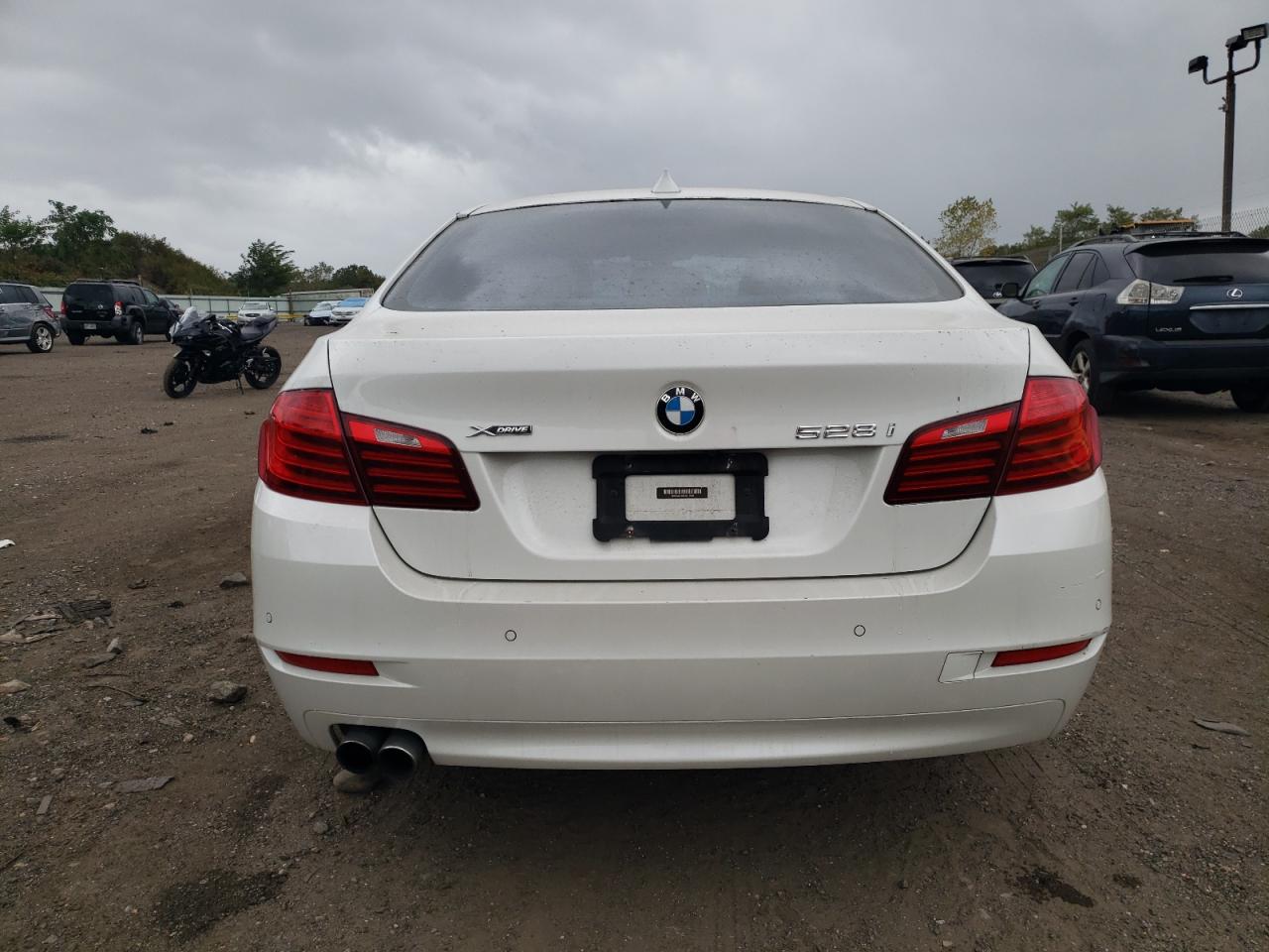 2014 BMW 528 Xi VIN: WBA5A7C53ED616596 Lot: 82351265