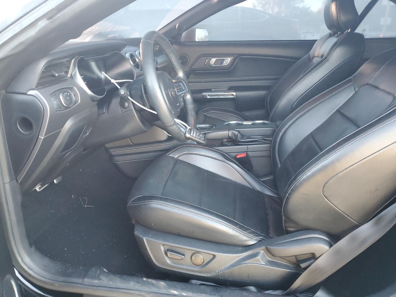 2020 Ford Mustang VIN: 1FATP8UH0L5145575 Lot: 82734405