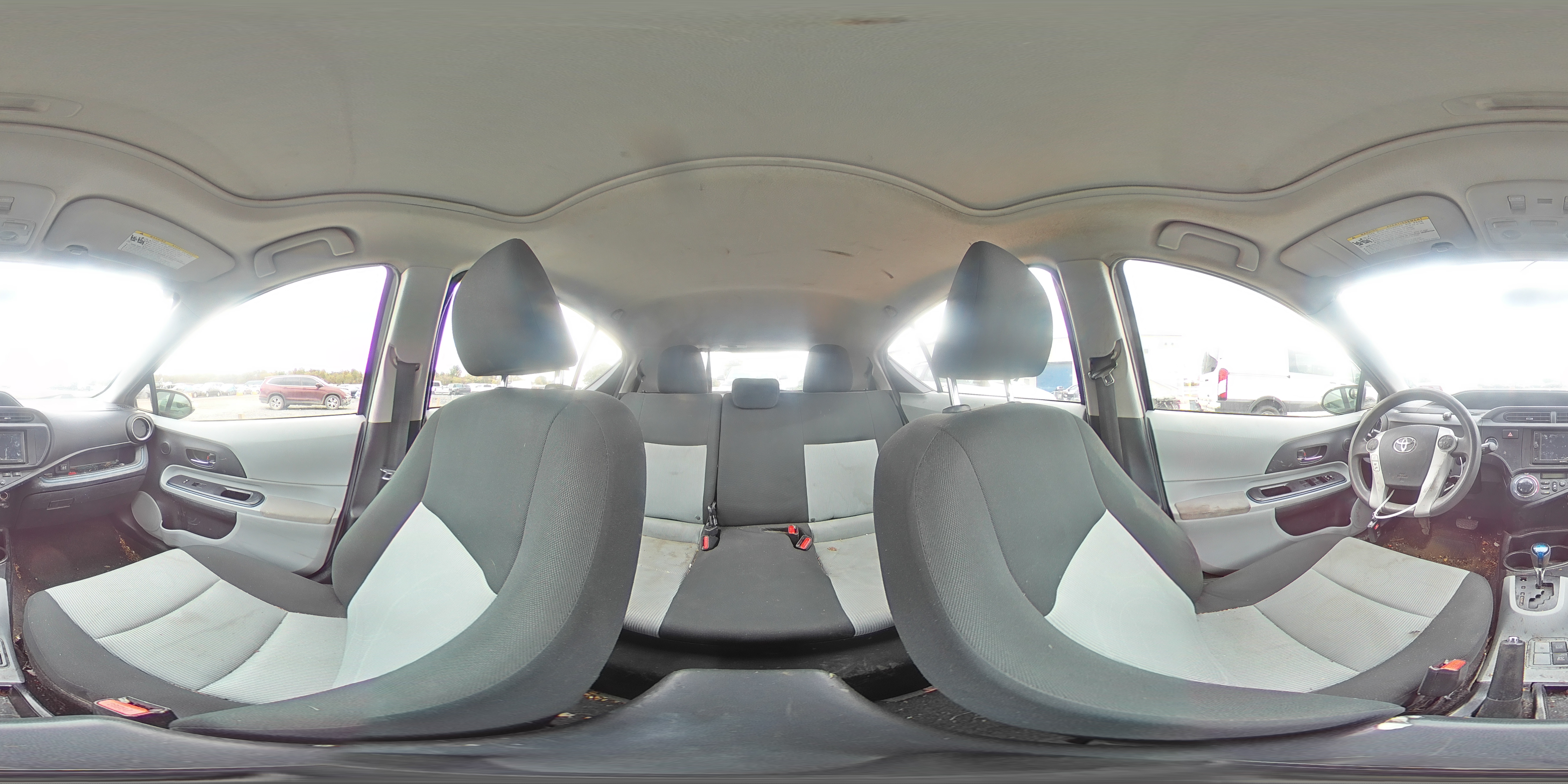 2013 Toyota Prius C VIN: JTDKDTB37D1052747 Lot: 86656875