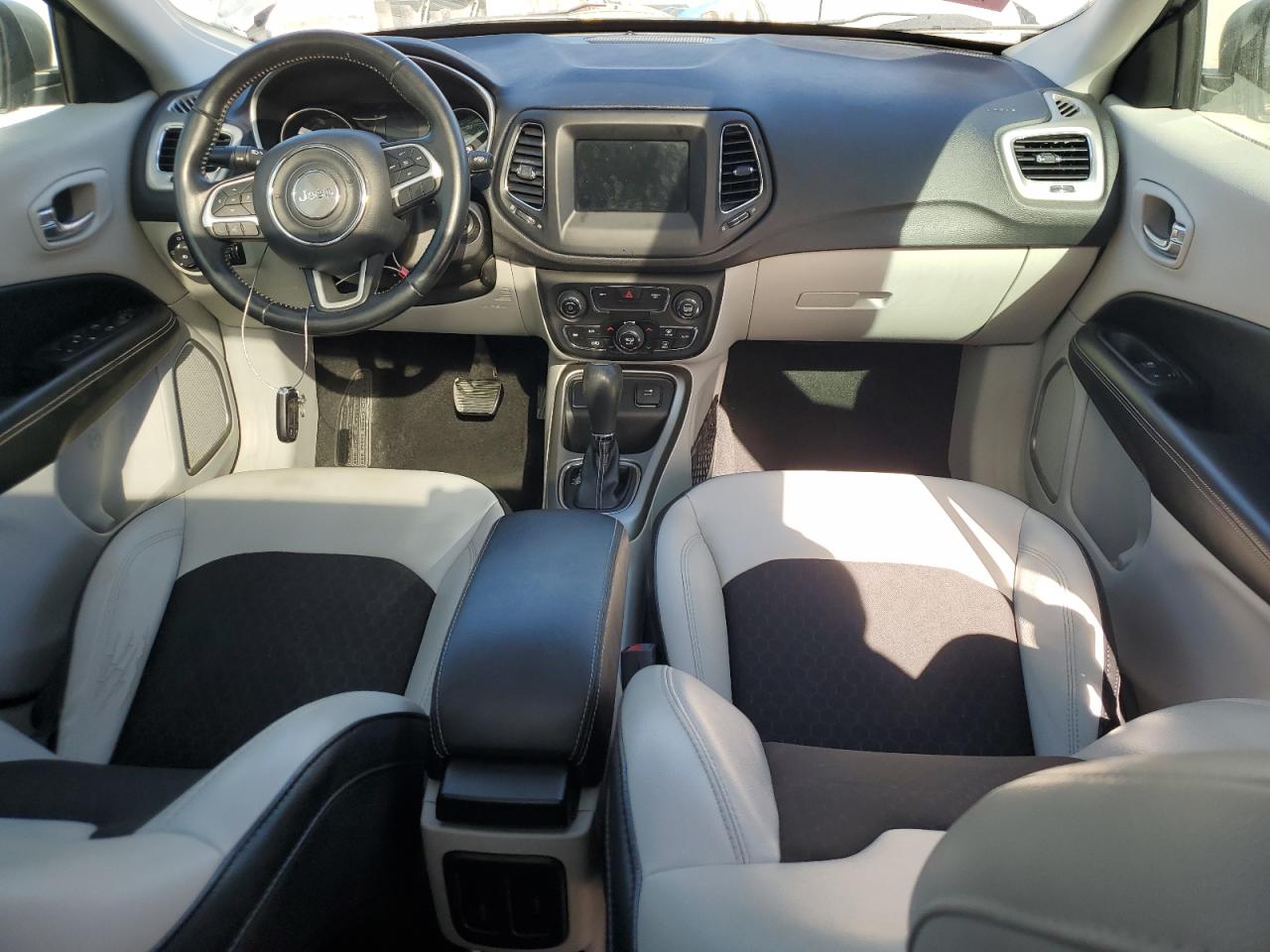 2020 Jeep Compass Latitude VIN: 3C4NJCBB8LT198742 Lot: 85108105