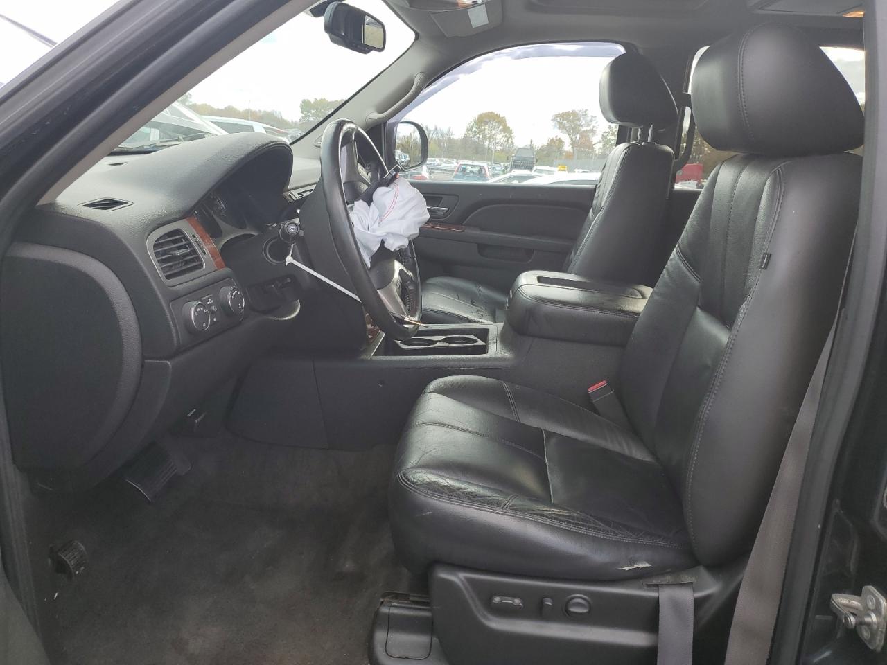 2011 Chevrolet Tahoe K1500 Lt VIN: 1GNSKBE04BR299988 Lot: 90706335