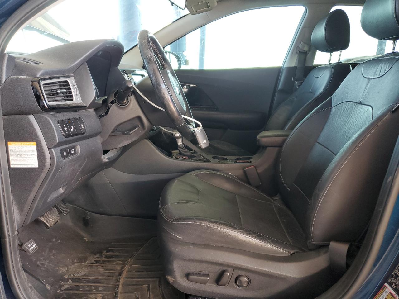 2017 Kia Niro Ex Touring VIN: KNDCE3LC9H5092374 Lot: 90483155