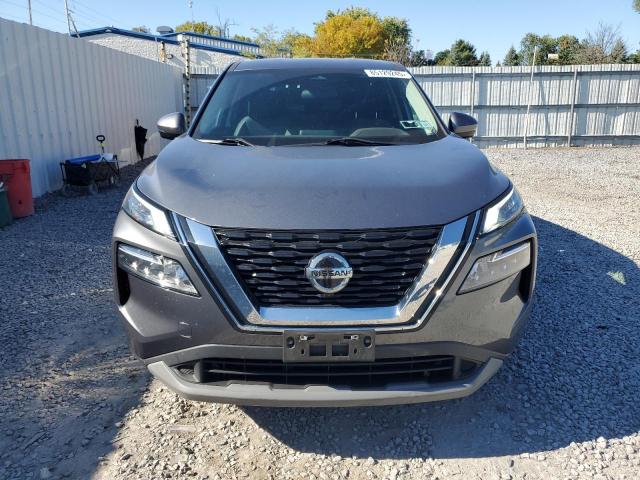  NISSAN ROGUE 2021 Серый