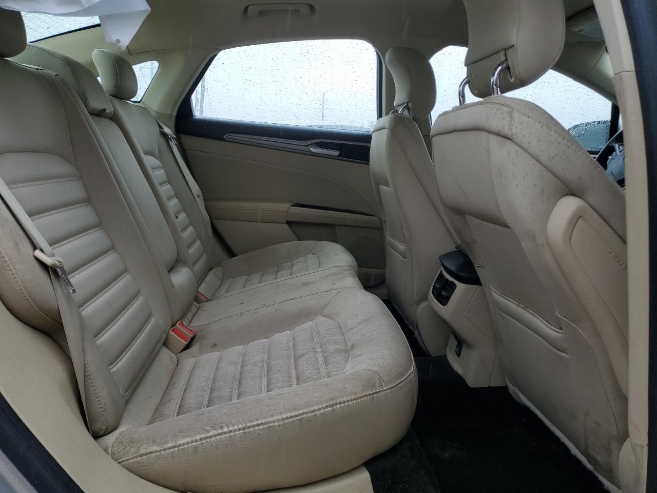 2015 Ford Fusion Se Hybrid VIN: 3FA6P0LU0FR158874 Lot: 84815345
