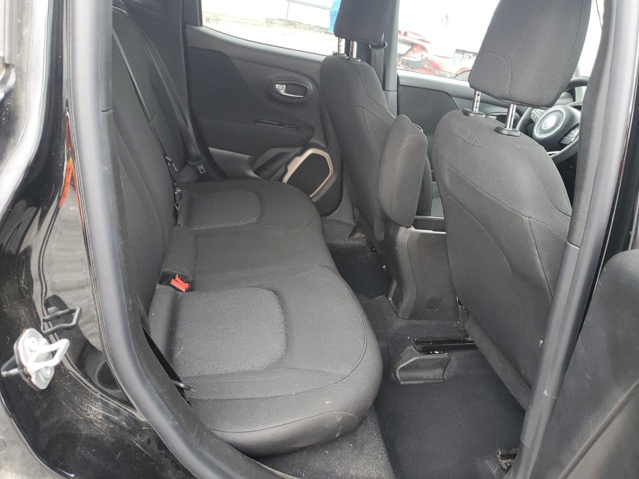 2016 Jeep Renegade Sport VIN: ZACCJAAT0GPE01092 Lot: 85385365