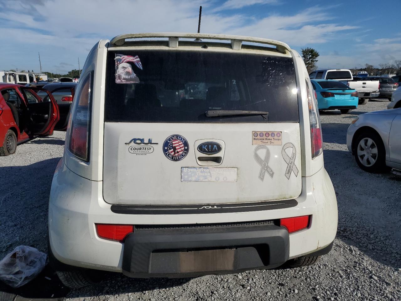 2010 Kia Soul + VIN: KNDJT2A29A7701720 Lot: 85722525
