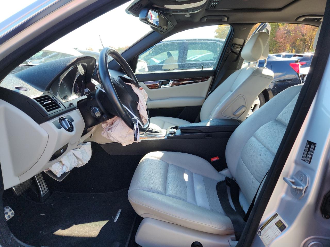 2010 Mercedes-Benz C 350 VIN: WDDGF5GB0AR112771 Lot: 89619615