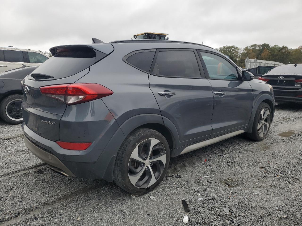 KM8J33A2XHU369879 2017 Hyundai Tucson Limited 2017 Hyundai Tucson Limited VIN: KM8J33A2XHU369879 Lot: 90061935