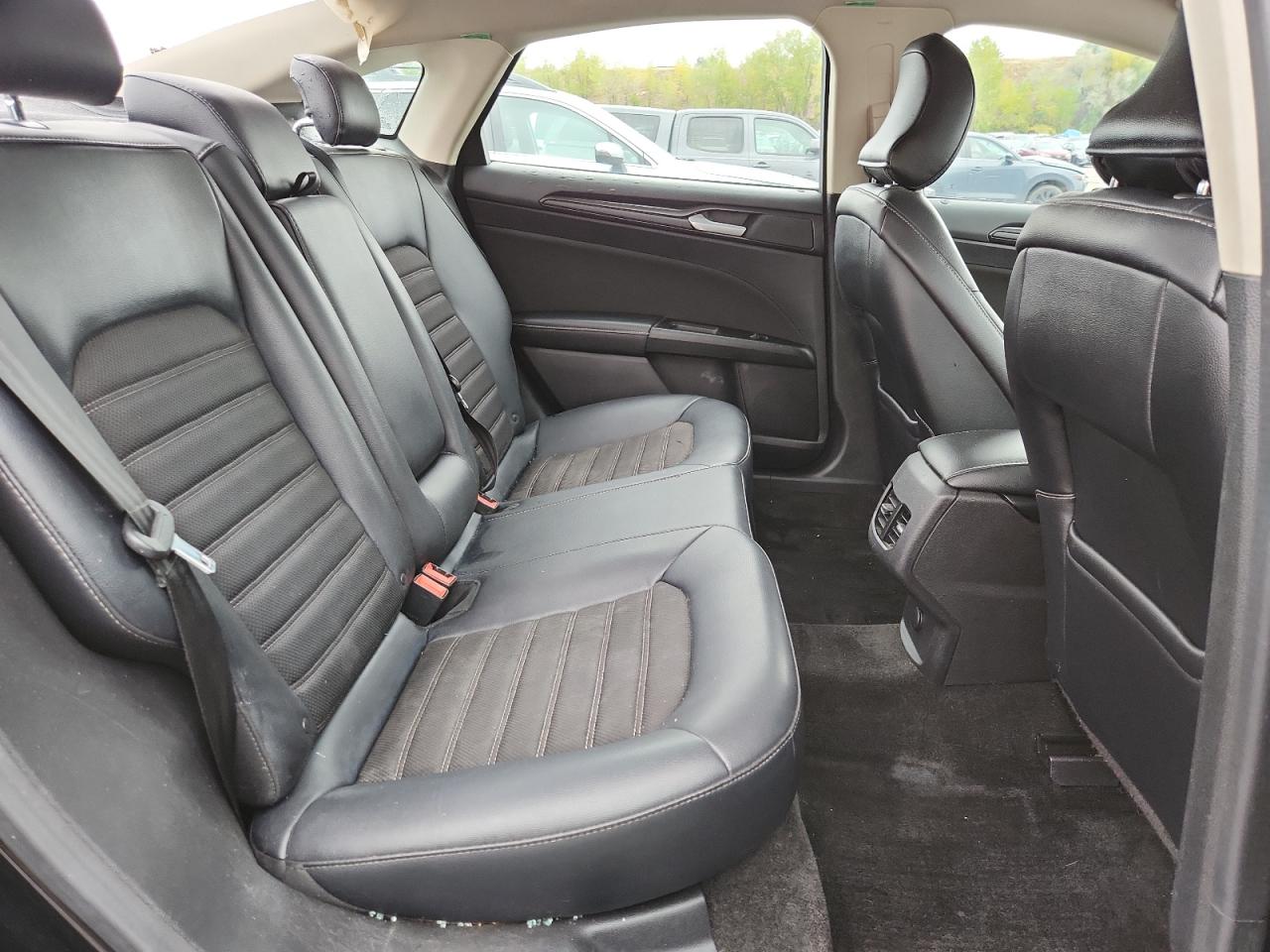 2018 Ford Fusion Se VIN: 3FA6P0HD6JR218299 Lot: 85338925