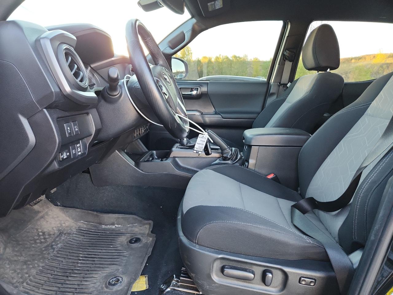 2023 Toyota Tacoma Double Cab VIN: 3TMCZ5AN9PM570984 Lot: 85390345