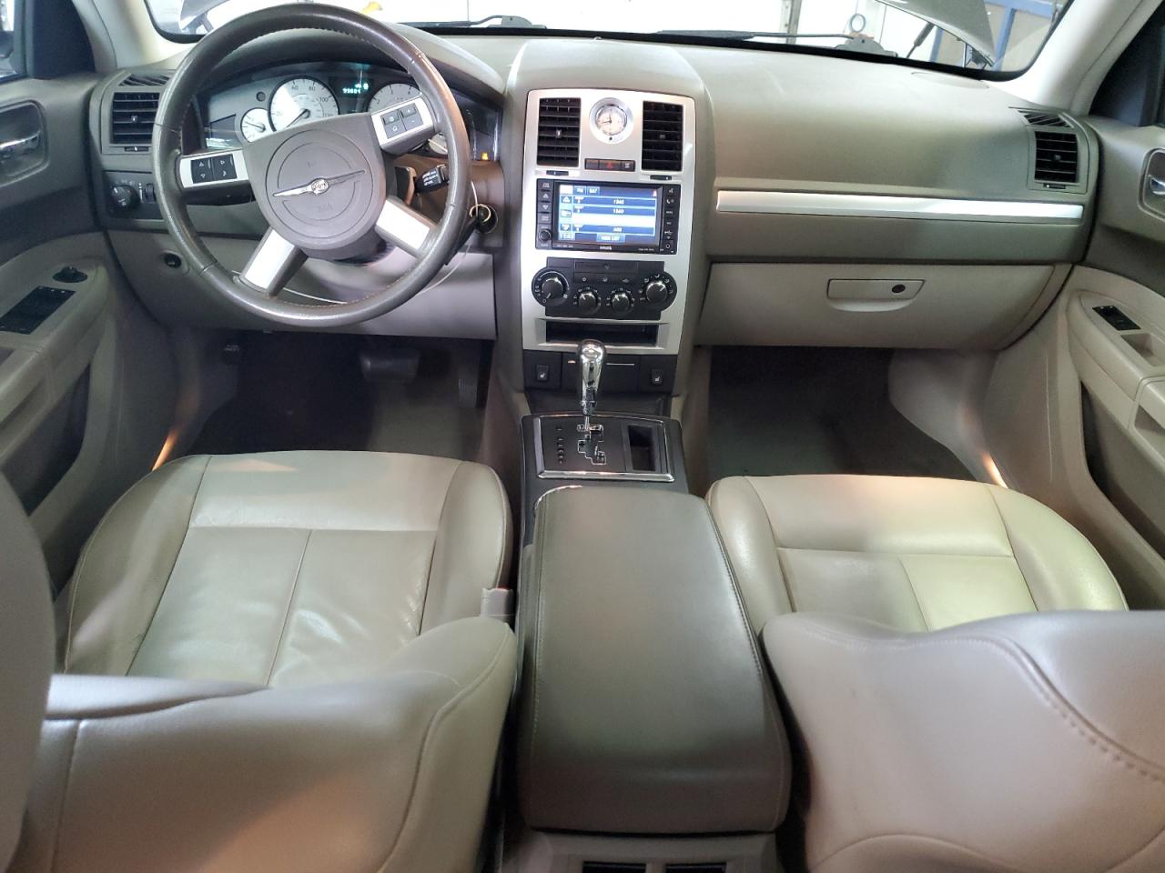 2010 Chrysler 300 Touring VIN: 2C3CA5CV8AH112464 Lot: 86330715