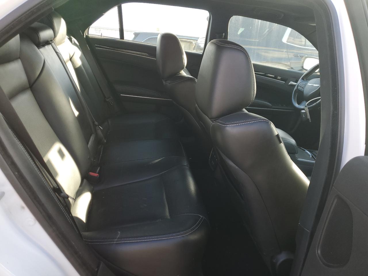 2022 Chrysler 300 S VIN: 2C3CCABG6NH120882 Lot: 85109145