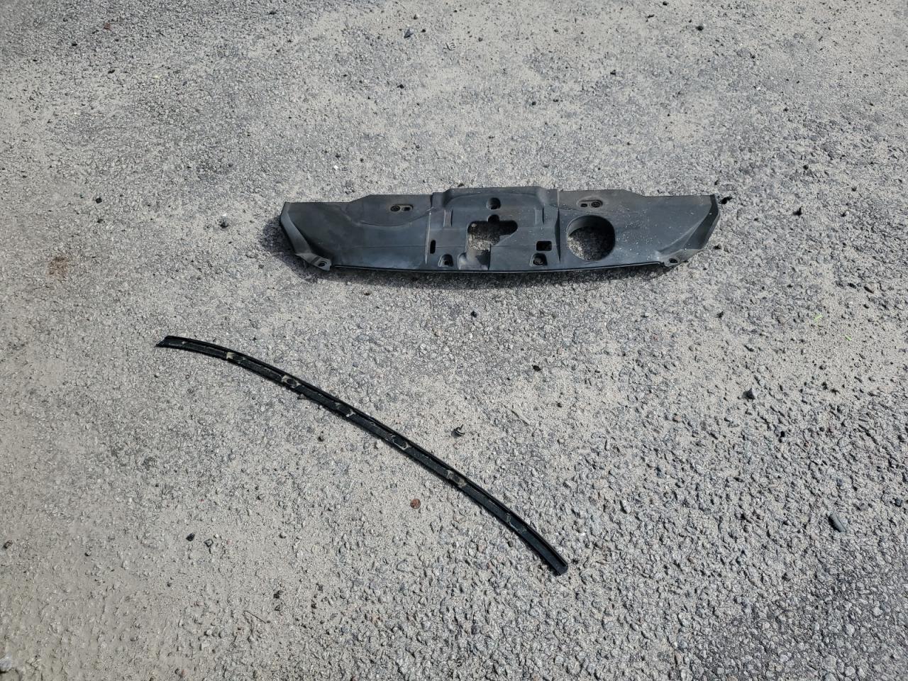 2008 Honda Cr-V Lx VIN: JHLRE383X8C005101 Lot: 84815285