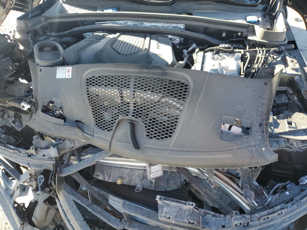 2025 Porsche Macan Base VIN: WP1AA2A59SLB00718 Lot: 85210005