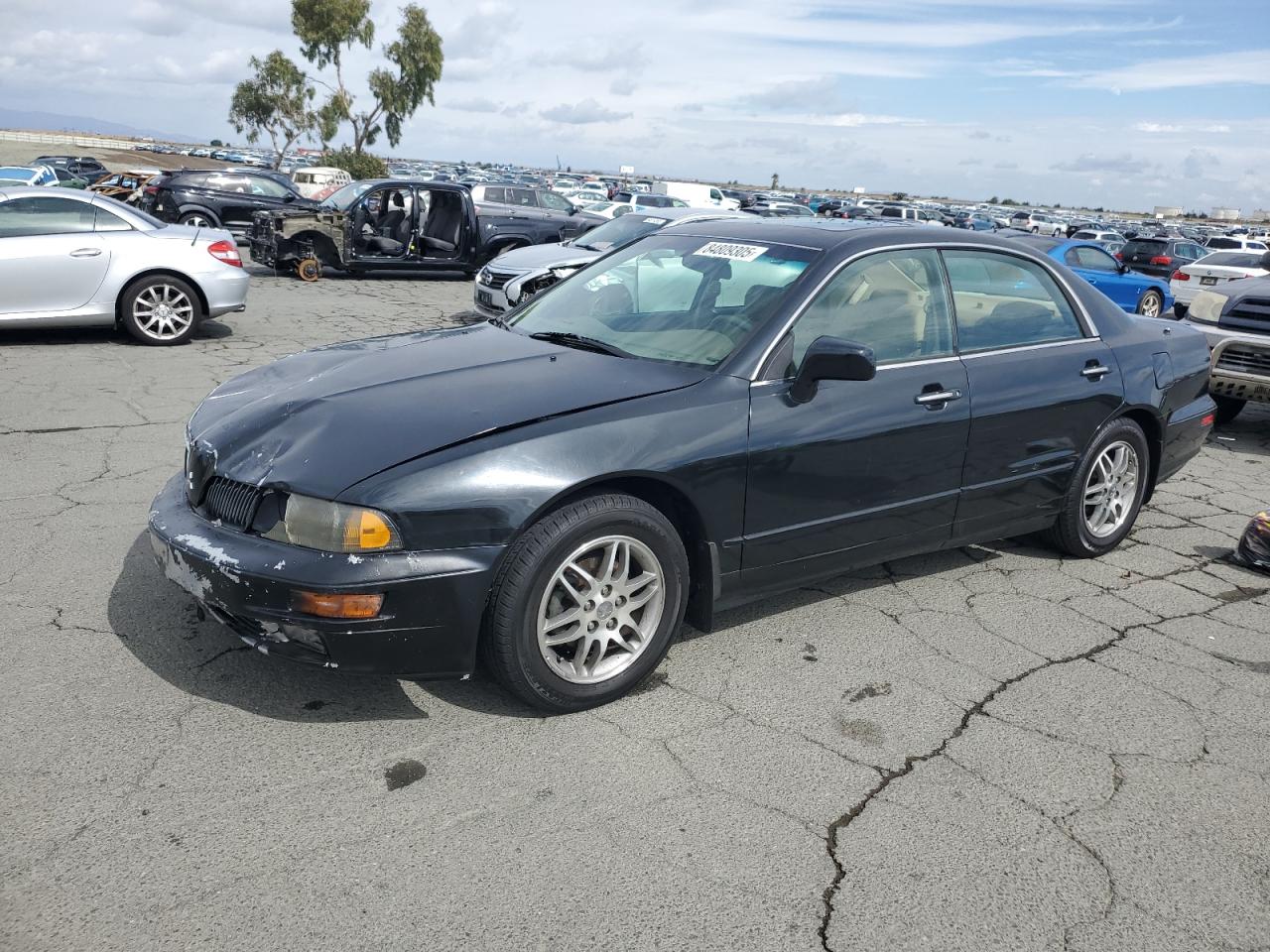 6MMAP67PX2T013500 MITSUBISHI DIAMANTE Photo 1