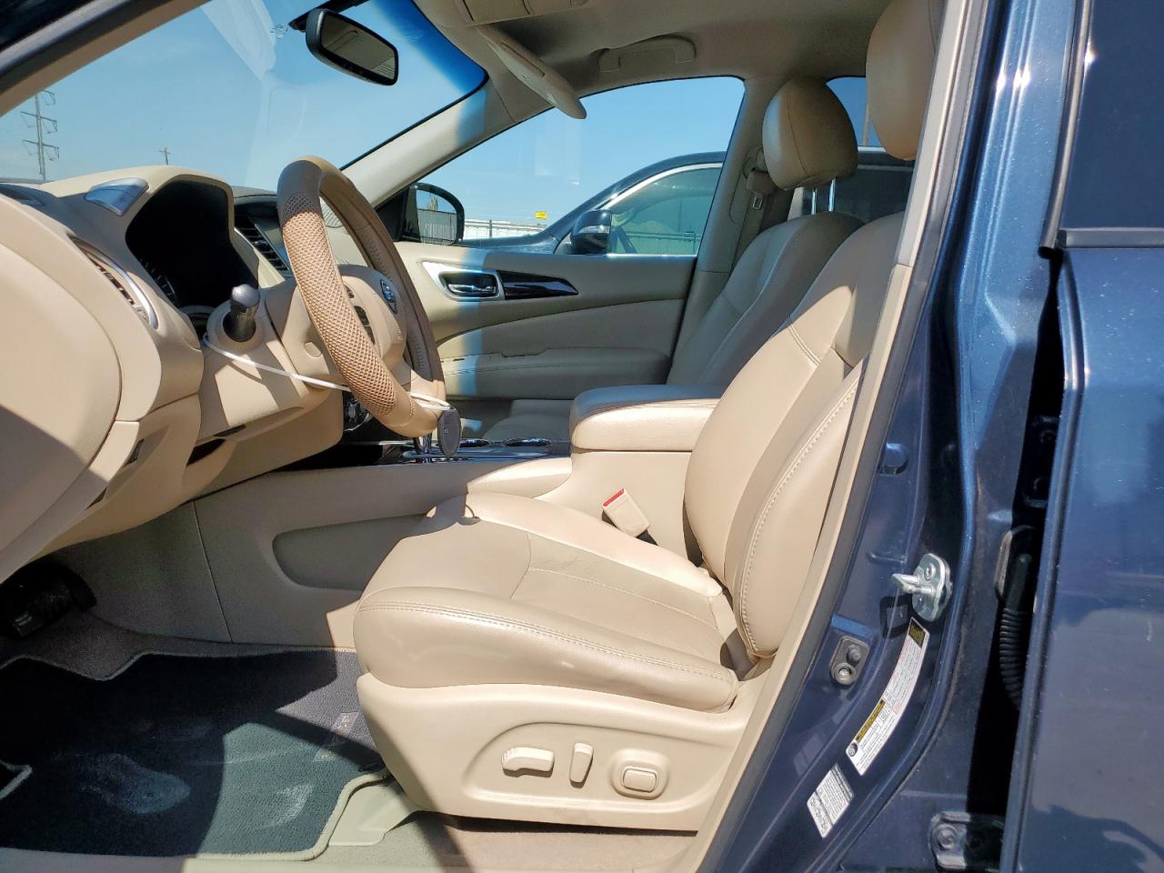 2014 Nissan Pathfinder S VIN: 5N1AR2MN3EC726402 Lot: 82215695