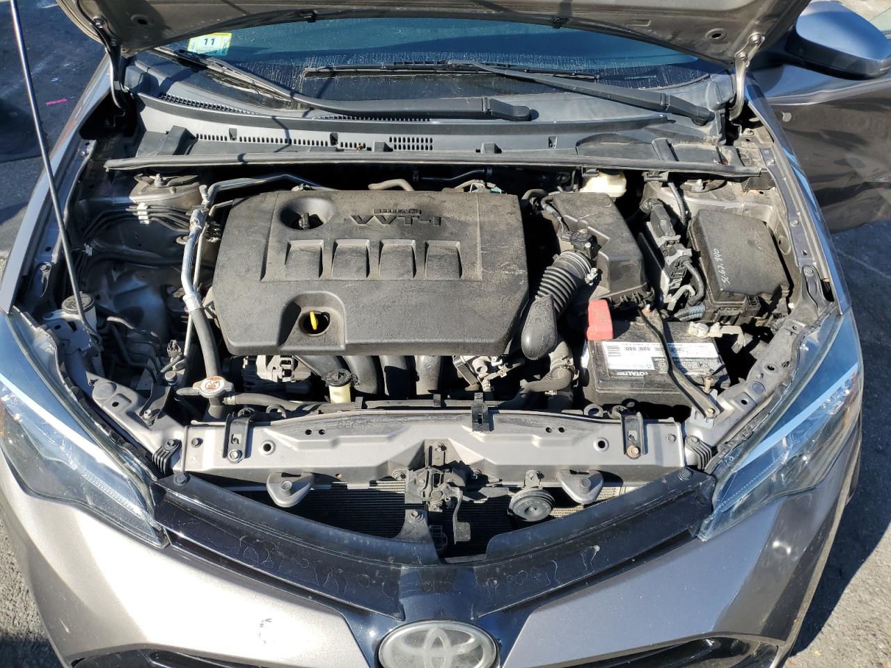 2018 Toyota Corolla L VIN: 2T1BURHE1JC988026 Lot: 85145275