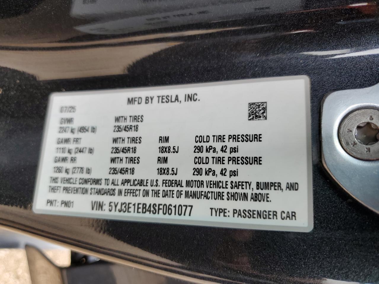 2025 Tesla Model 3 VIN: 5YJ3E1EB4SF061077 Lot: 84879385