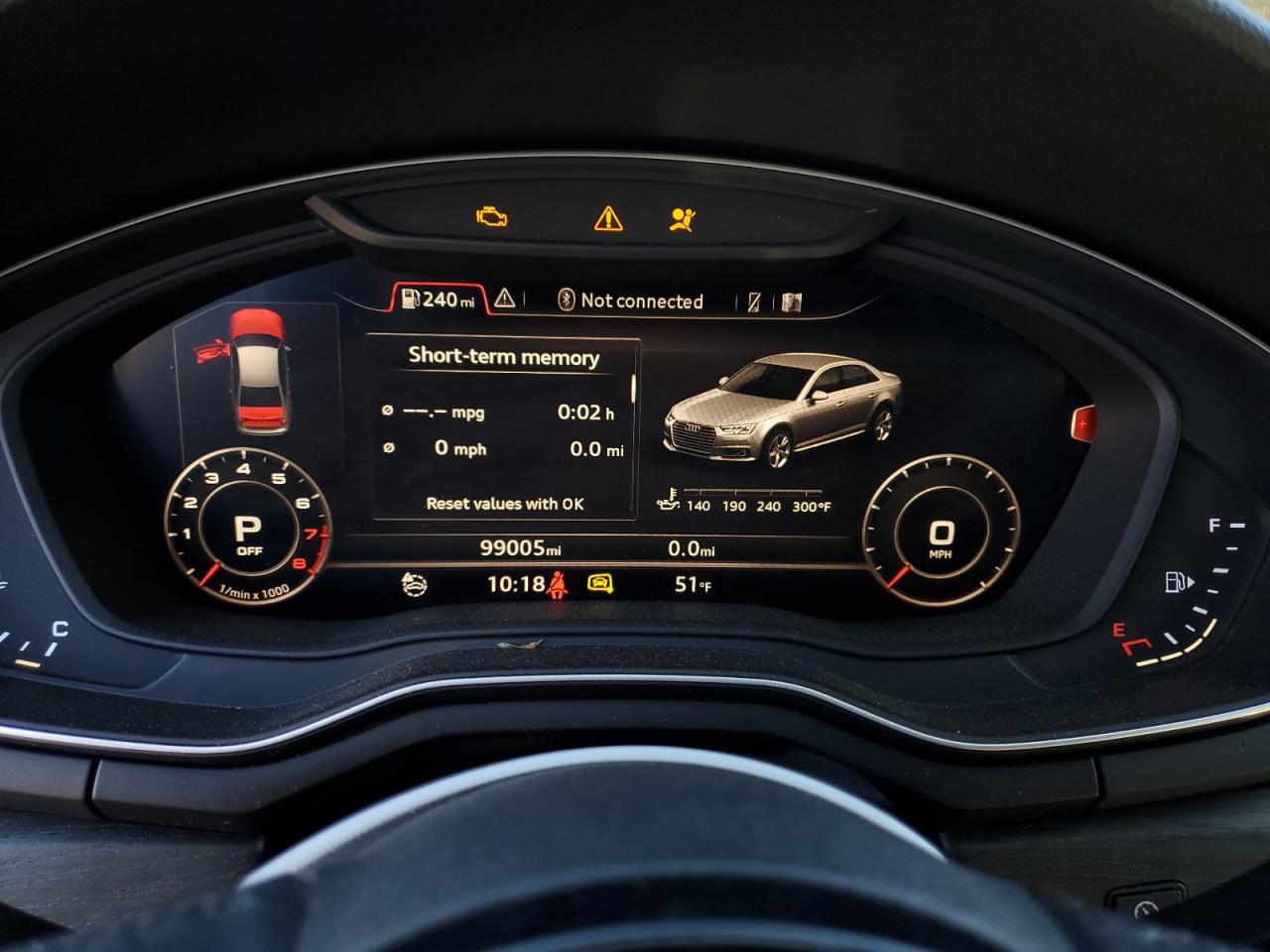 2017 Audi A4 Prestige VIN: WAUFNAF47HN038672 Lot: 82444655