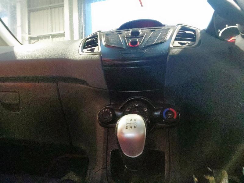 2010 FORD FIESTA STUDIO 