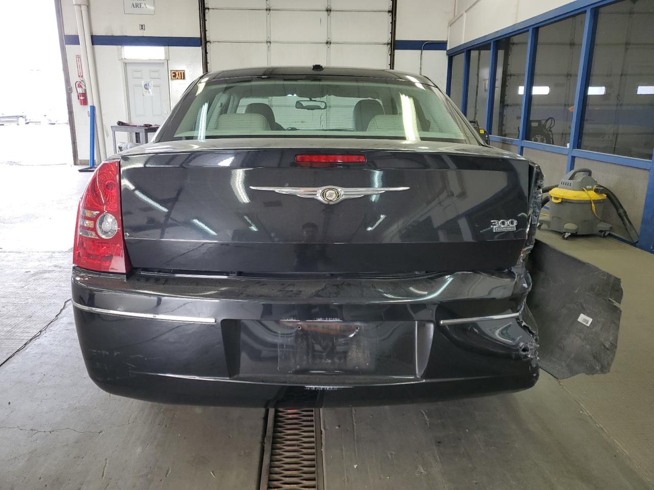 2010 Chrysler 300 Touring VIN: 2C3CA5CV8AH112464 Lot: 86330715