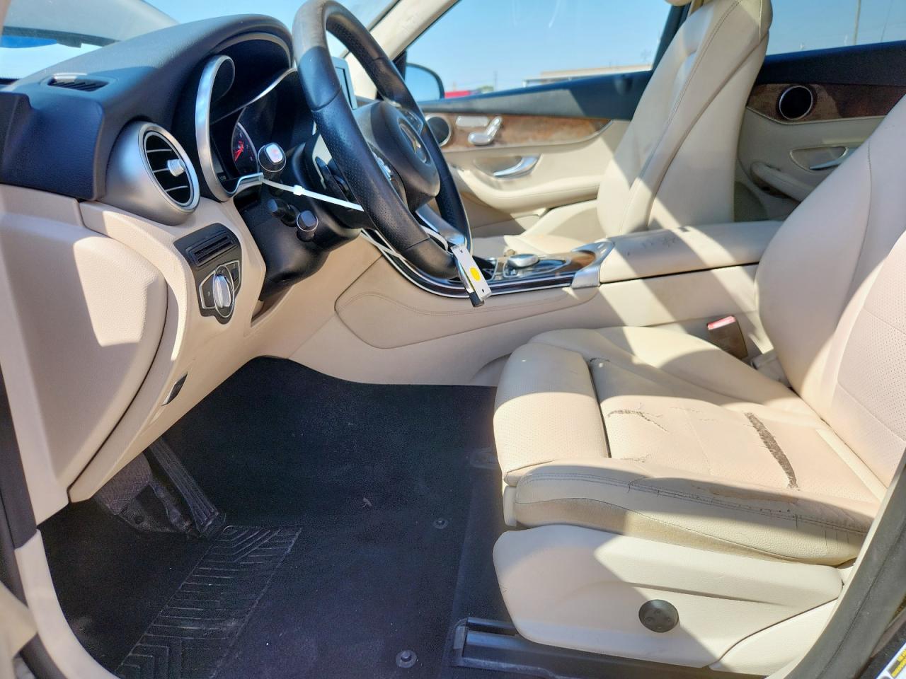 2018 Mercedes-Benz Glc 300 VIN: WDC0G4JB4JV032810 Lot: 84810405