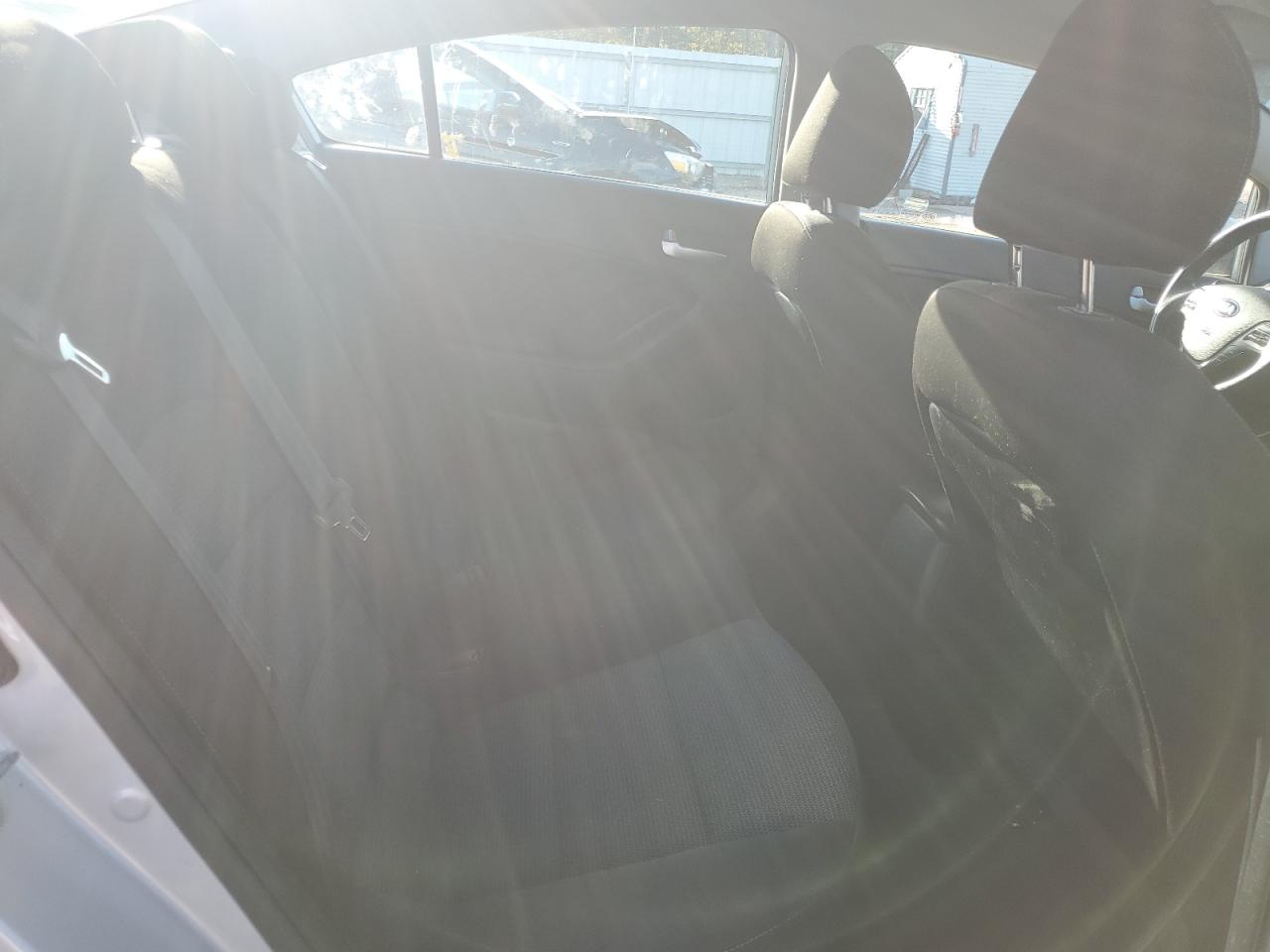 2018 Kia Forte Lx VIN: 3KPFK4A72JE169503 Lot: 90880865