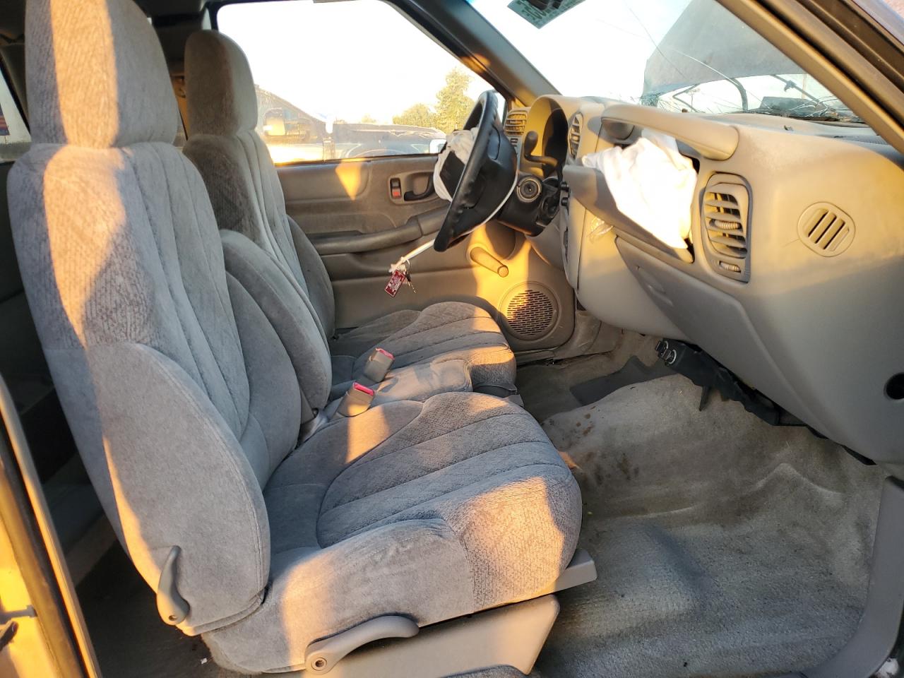 2001 GMC Sonoma VIN: 1GTCS19W918236184 Lot: 84916255